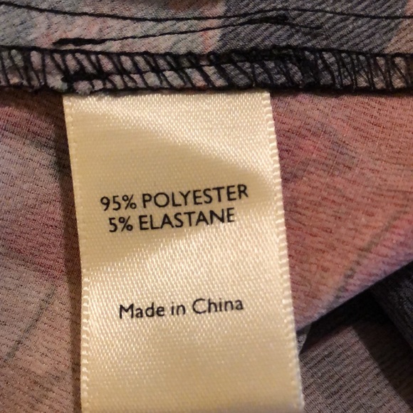 NWT Black Wrap style floral dress, Loralette size 16 - Picture 4 of 5